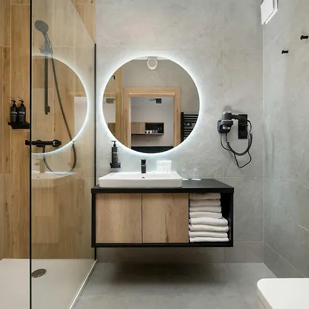 Stylowe Apartamenty Z Parkingiem Oraz Basenem I Silownia By Noclegi Renters Διαμέρισμα