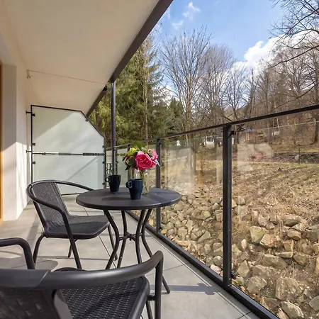 Stylowe Apartamenty Z Parkingiem Oraz Basenem I Silownia By Noclegi Renters Διαμέρισμα
