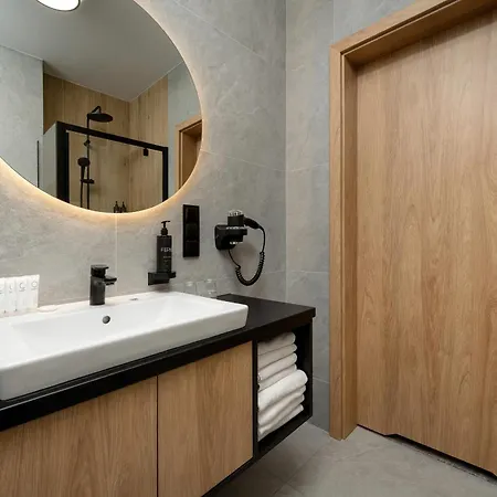 公寓 Stylowe Z Parkingiem Oraz Basenem I Silownia By Renters